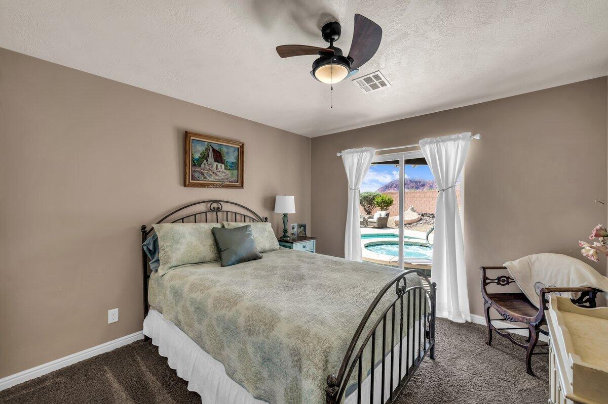 QUAIL COVE - Residential