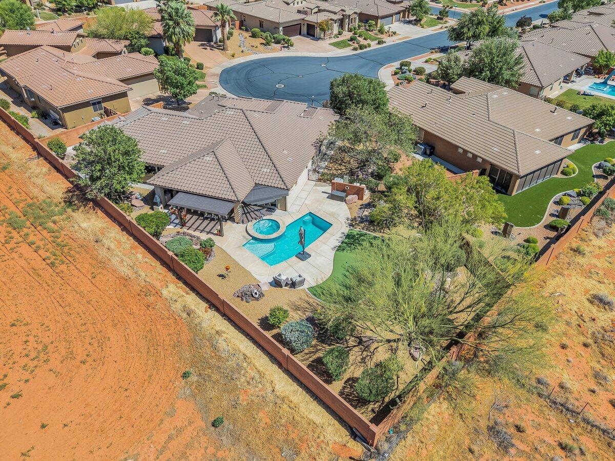 QUAIL COVE - Residential
