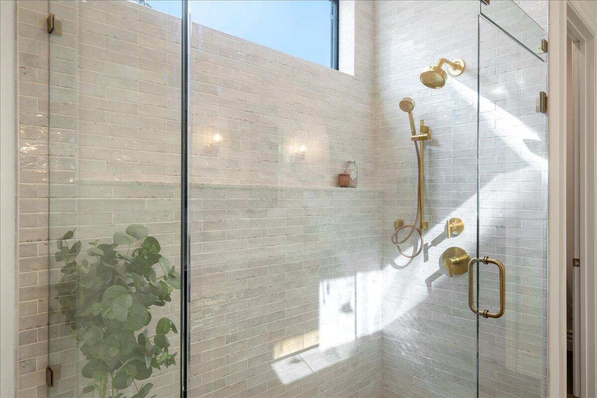 HOMESTEADS AT STUCKI FARMS - Residential