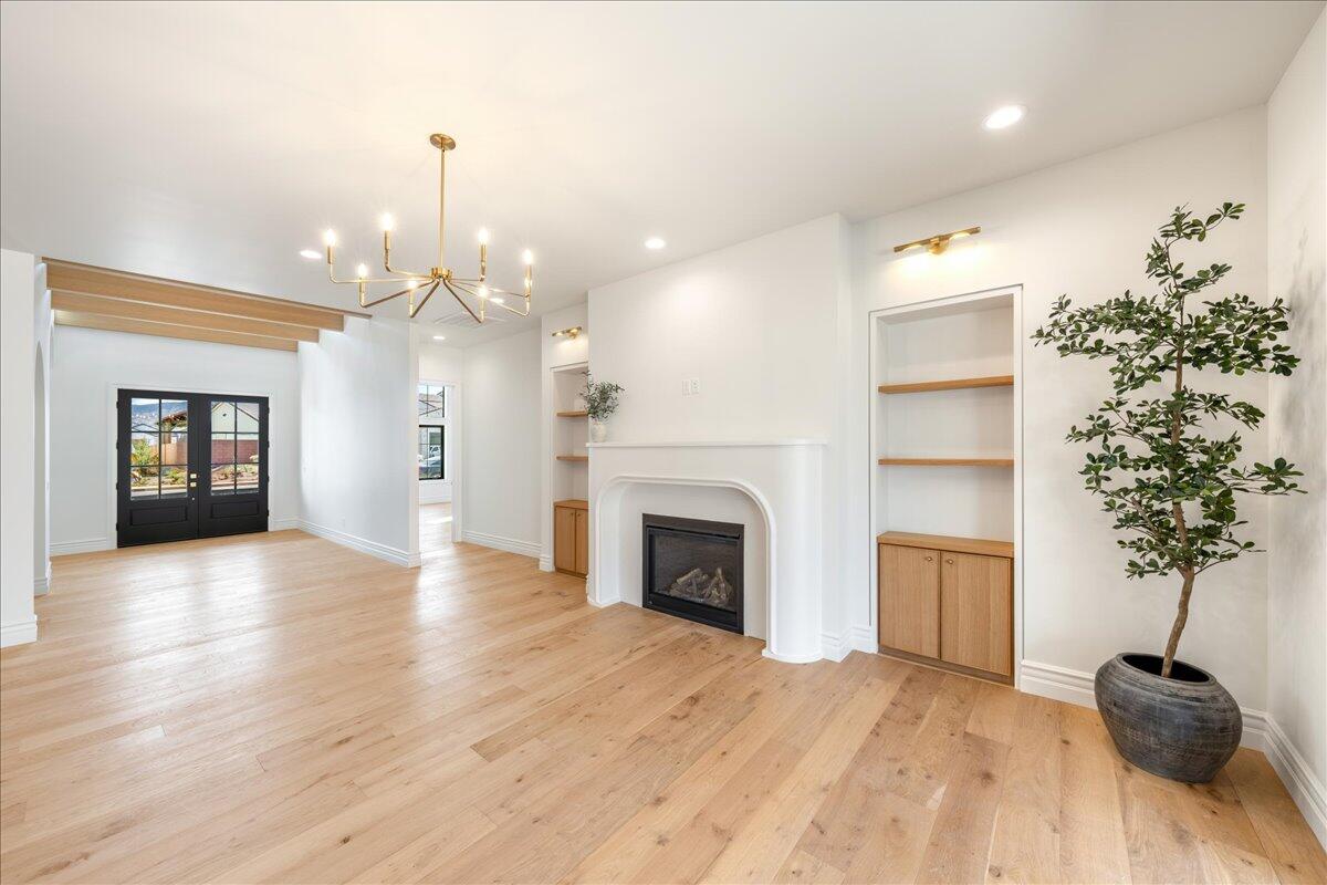 HOMESTEADS AT STUCKI FARMS - Residential