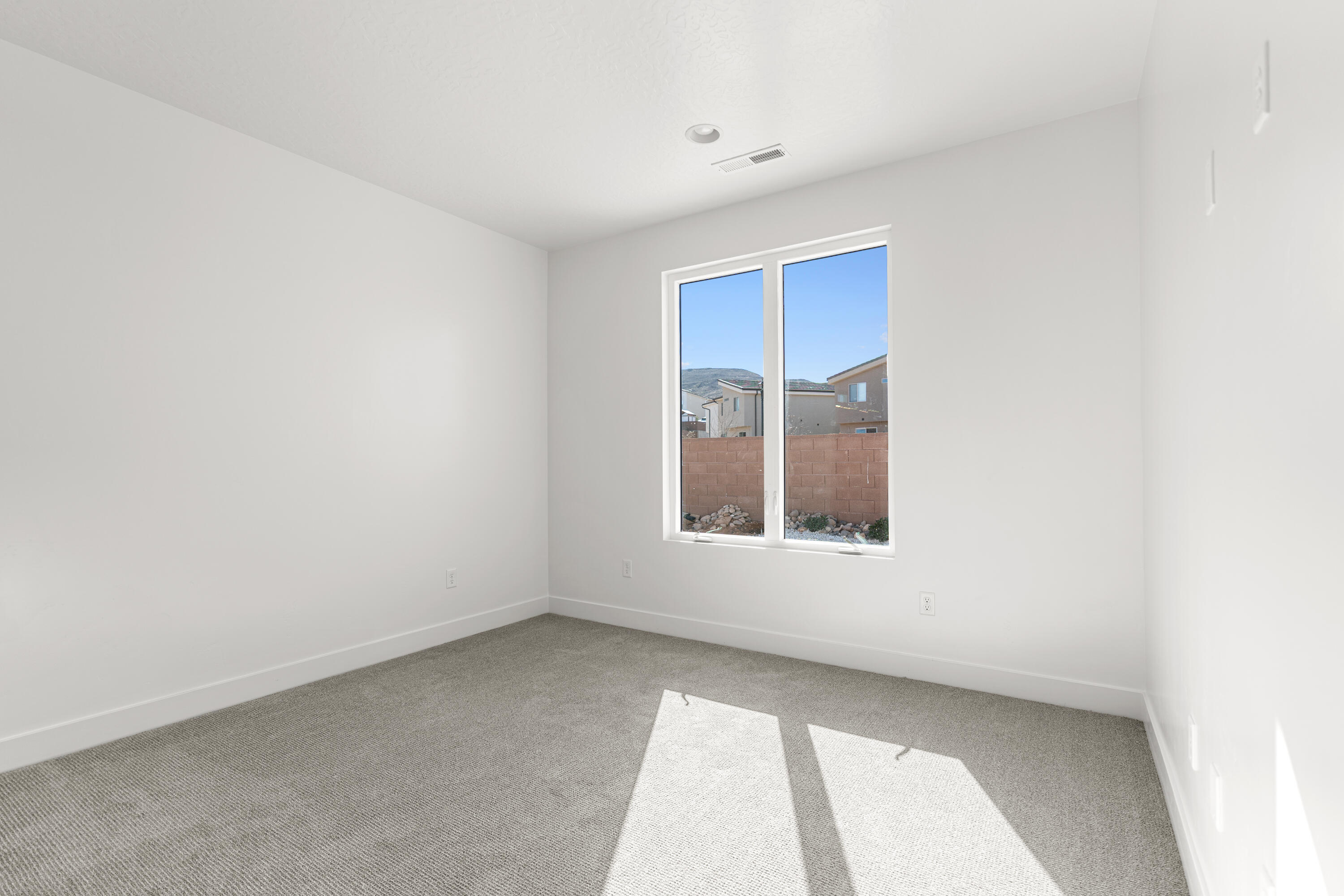 DESERT REFLECTION - Residential