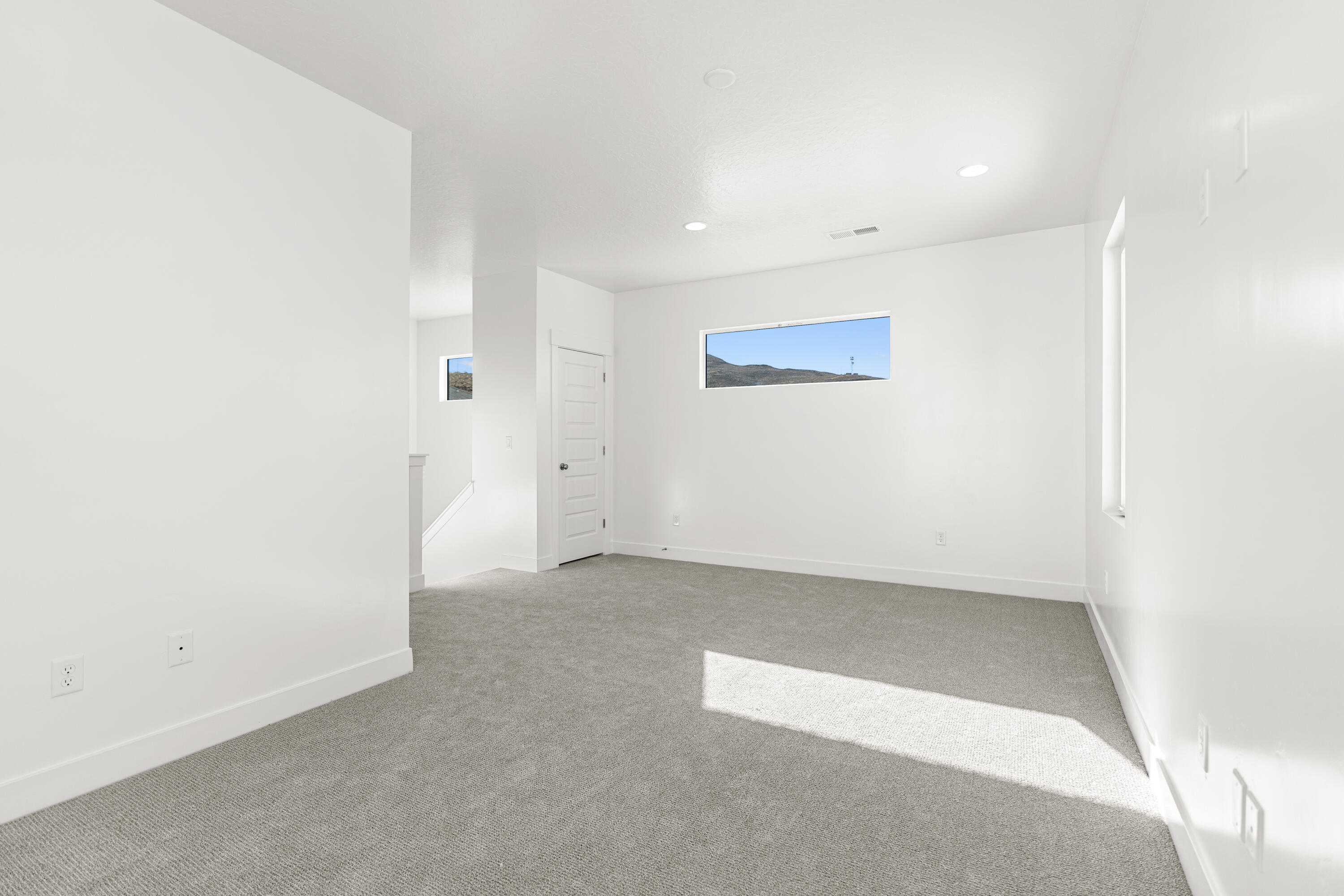 DESERT REFLECTION - Residential