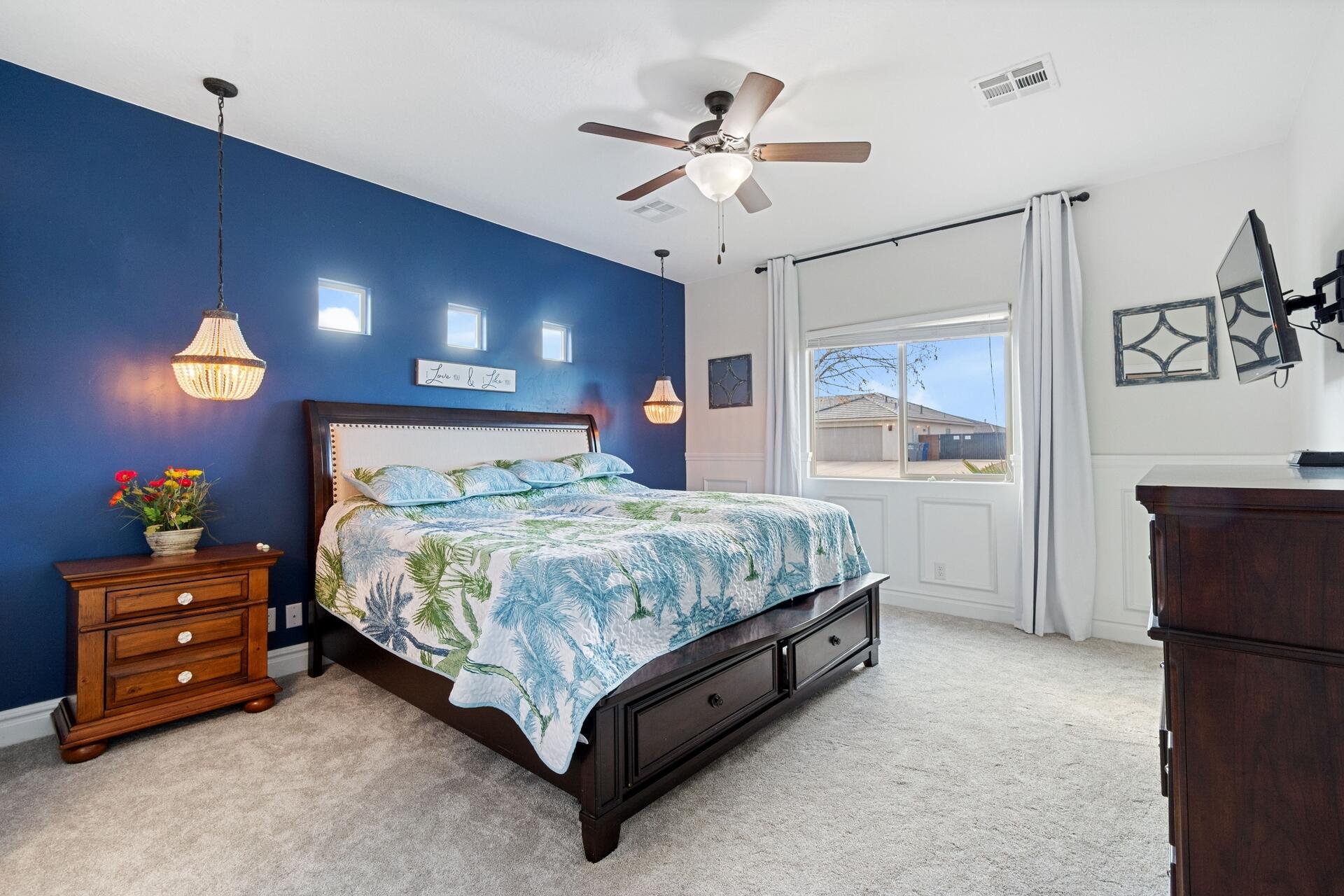 SUGAR PLUM IN THE FIELDS - Residential