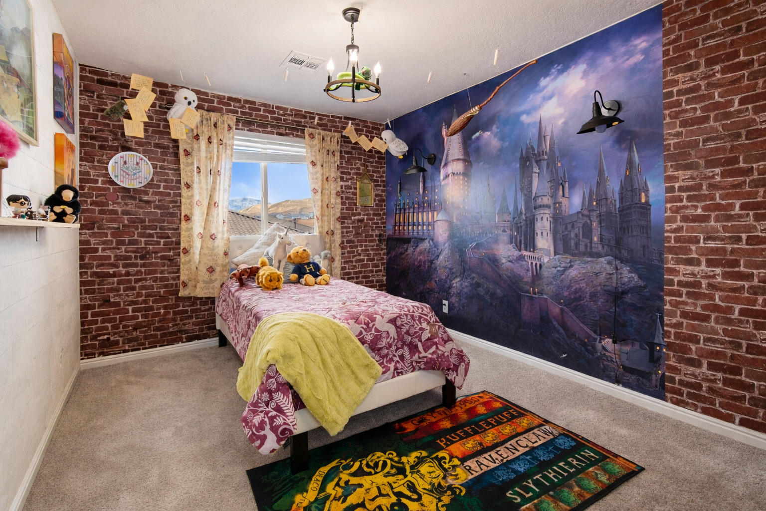 SUGAR PLUM IN THE FIELDS - Residential