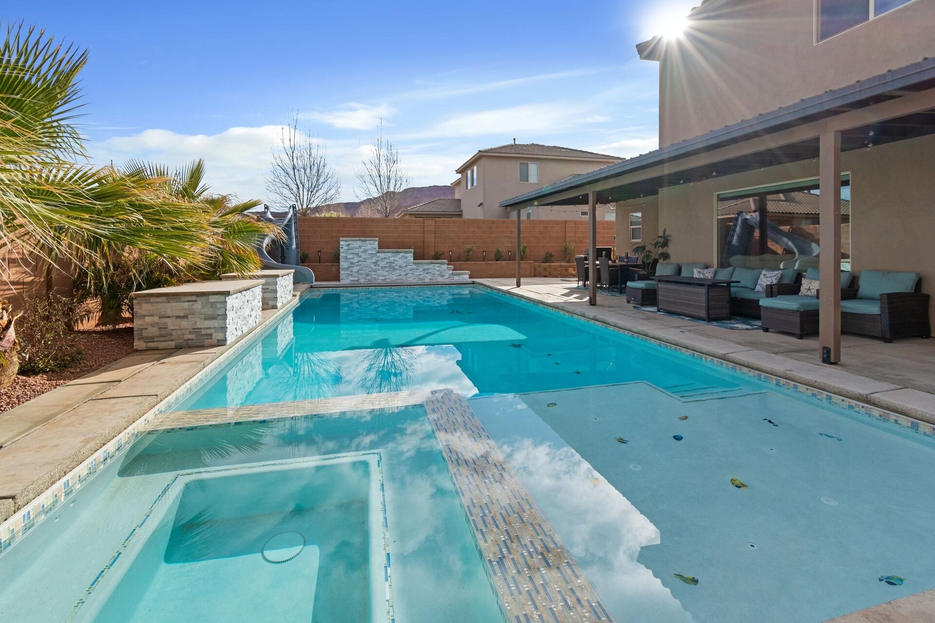 SUGAR PLUM IN THE FIELDS - Residential