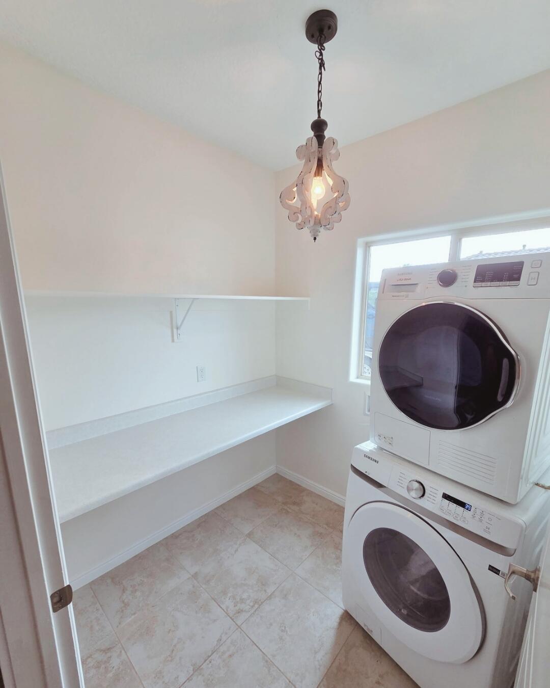 SUGAR PLUM IN THE FIELDS - Residential