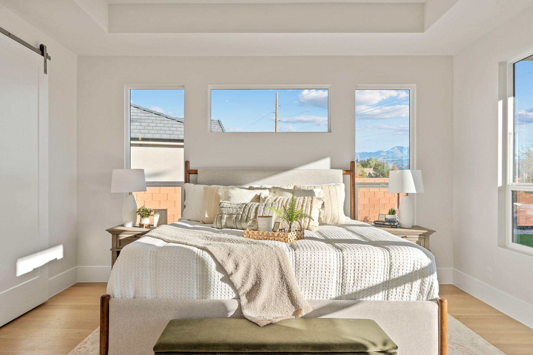 BLACK STONE - Residential