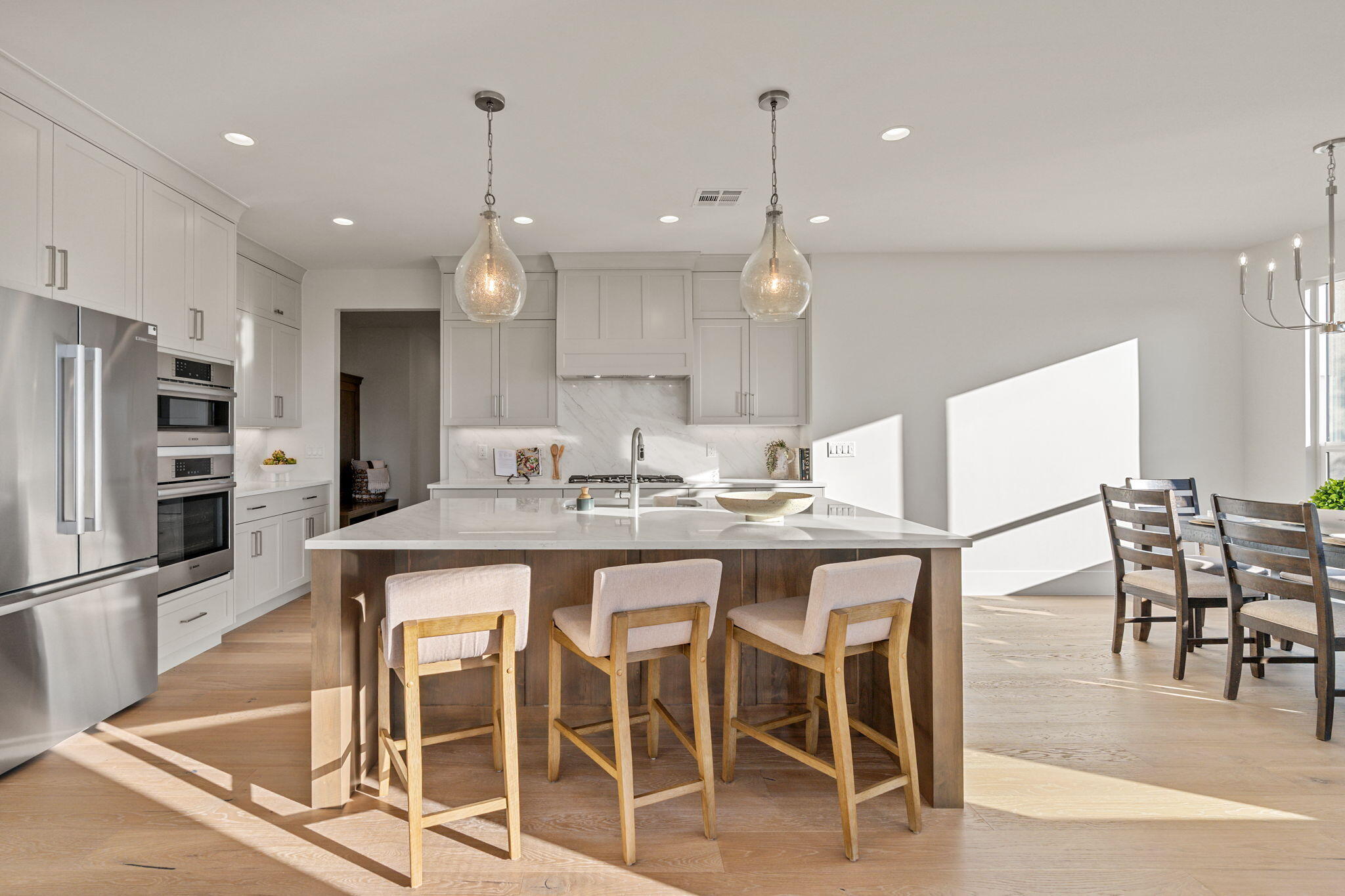 BLACK STONE - Residential