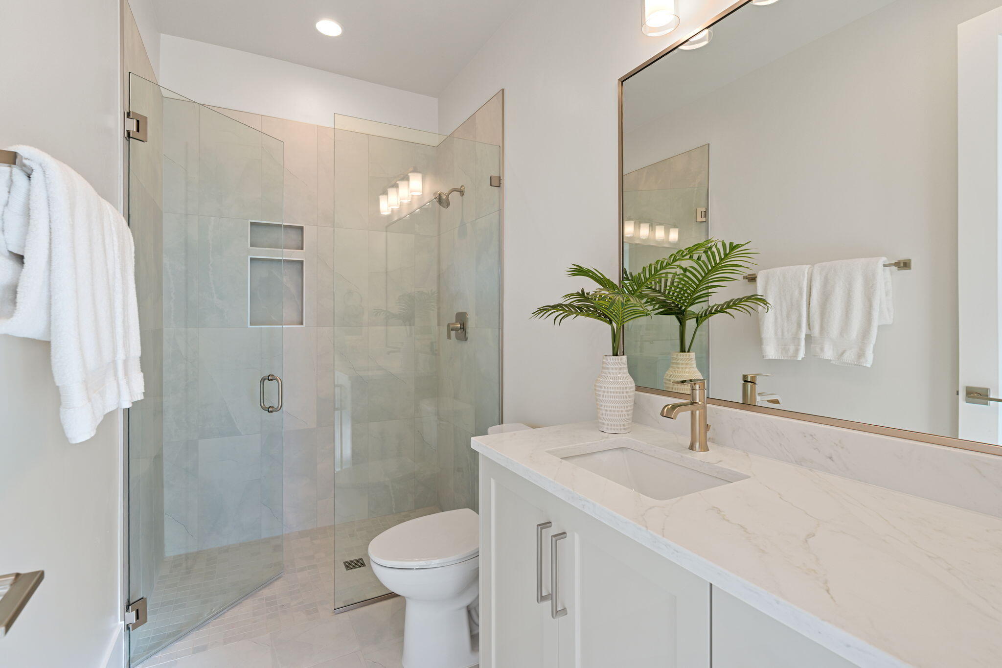 BLACK STONE - Residential