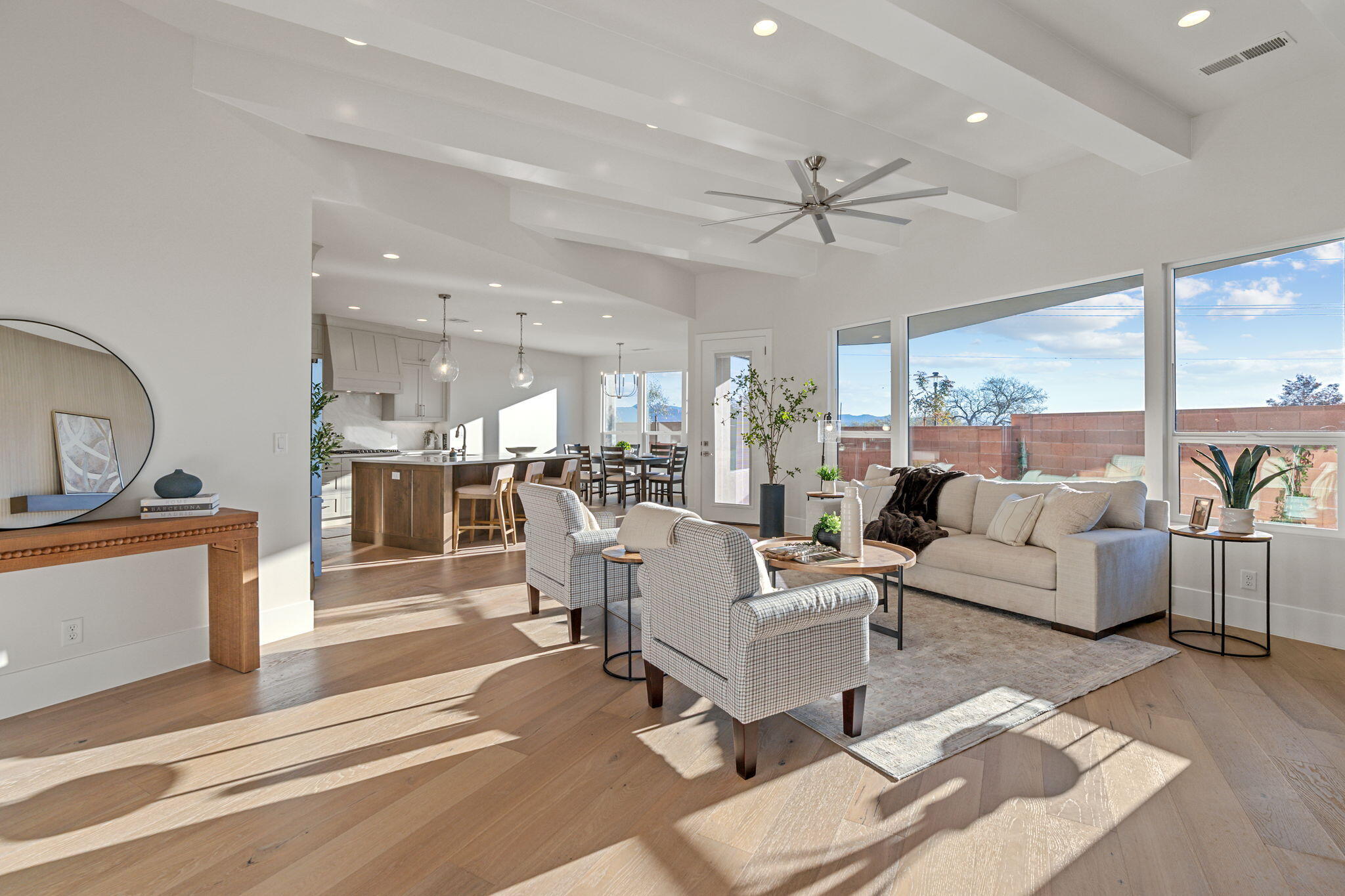 BLACK STONE - Residential