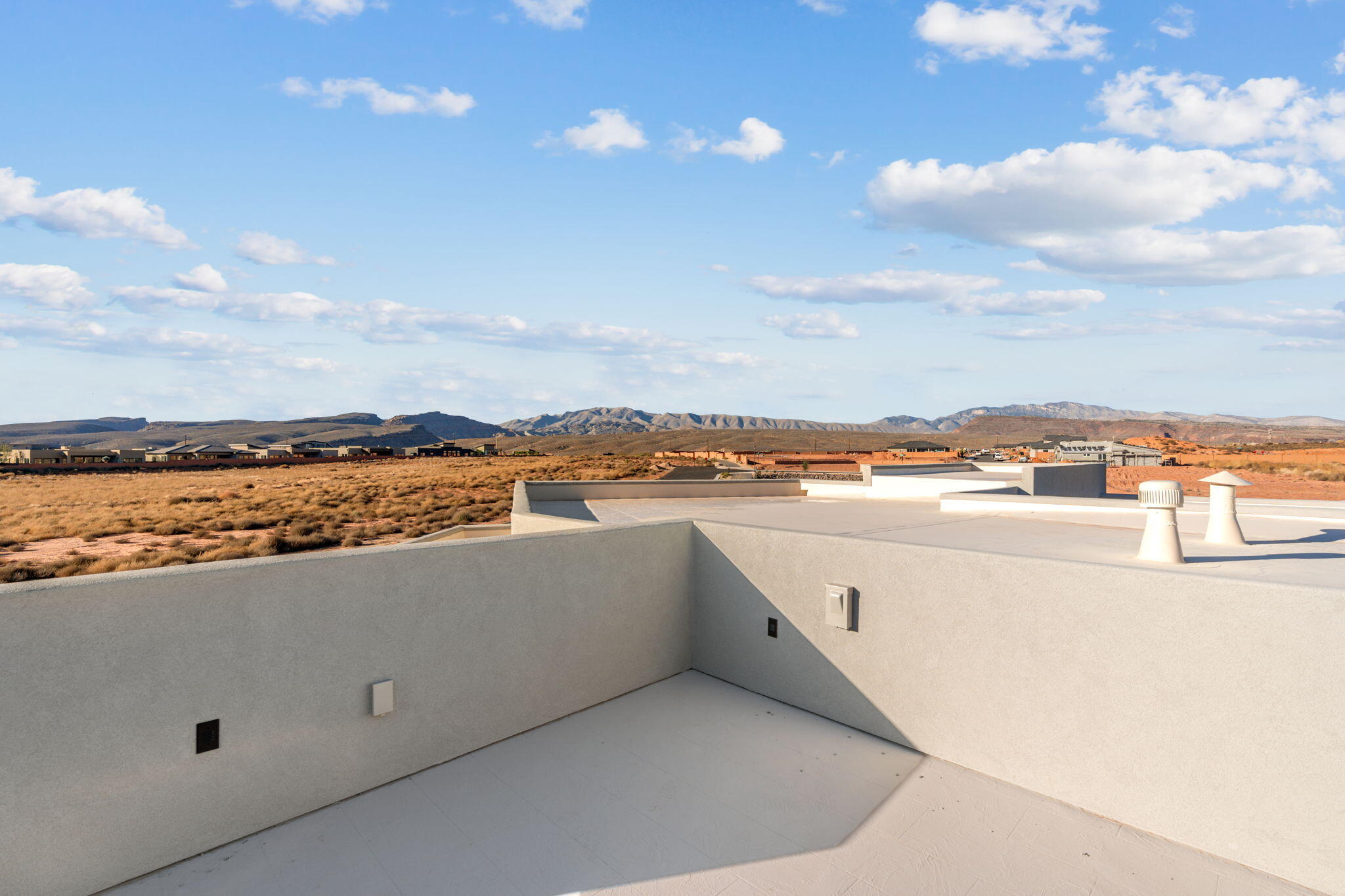 BLACK STONE - Residential