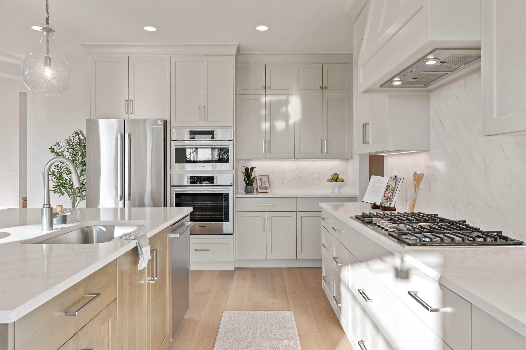 BLACK STONE - Residential