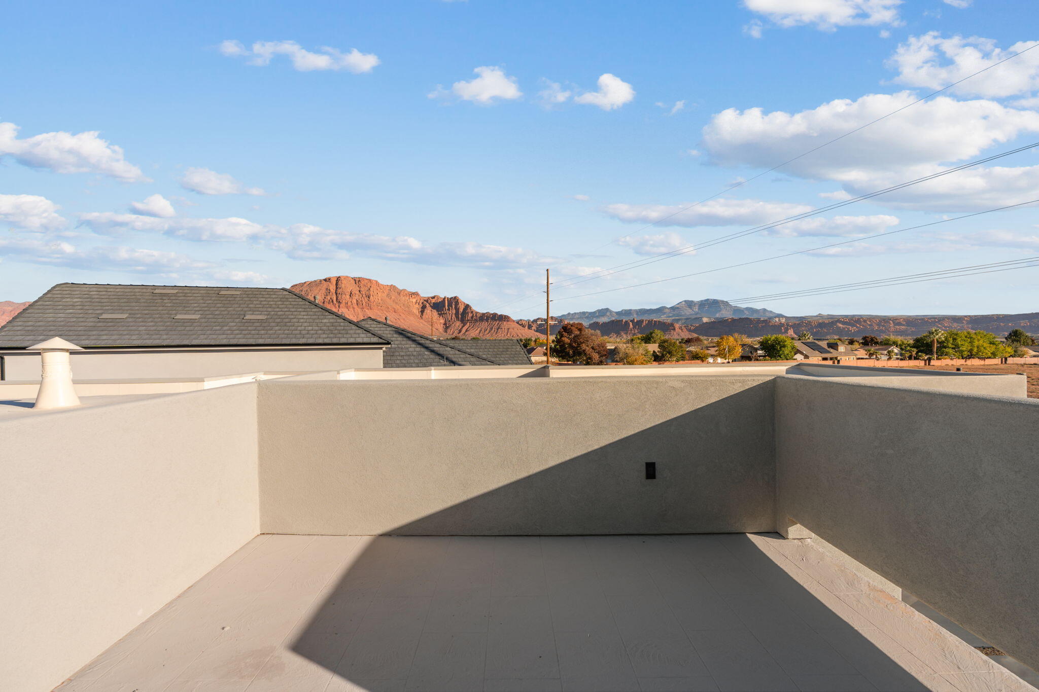 BLACK STONE - Residential