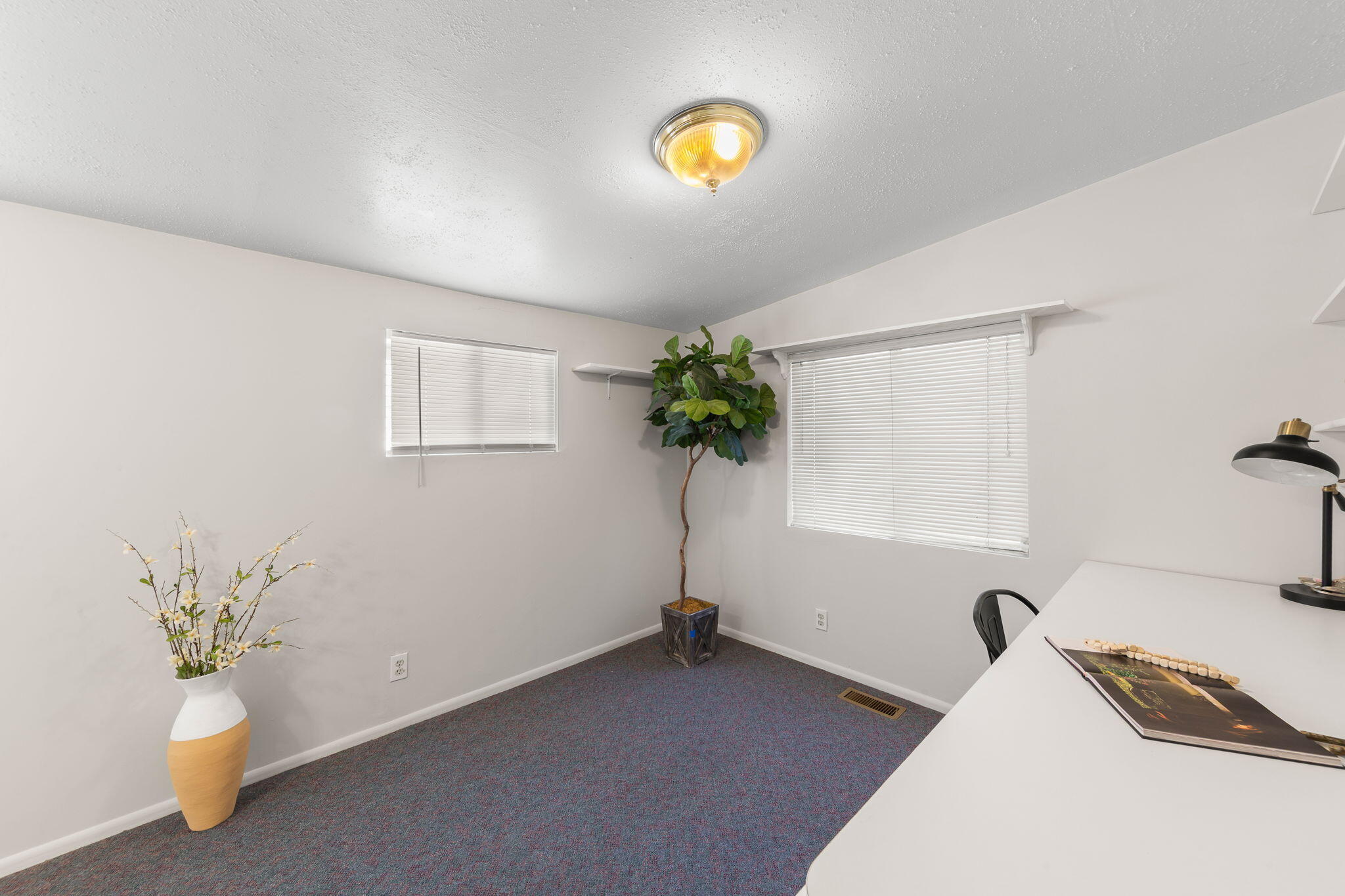 KINGS ROW ESTATES - Residential