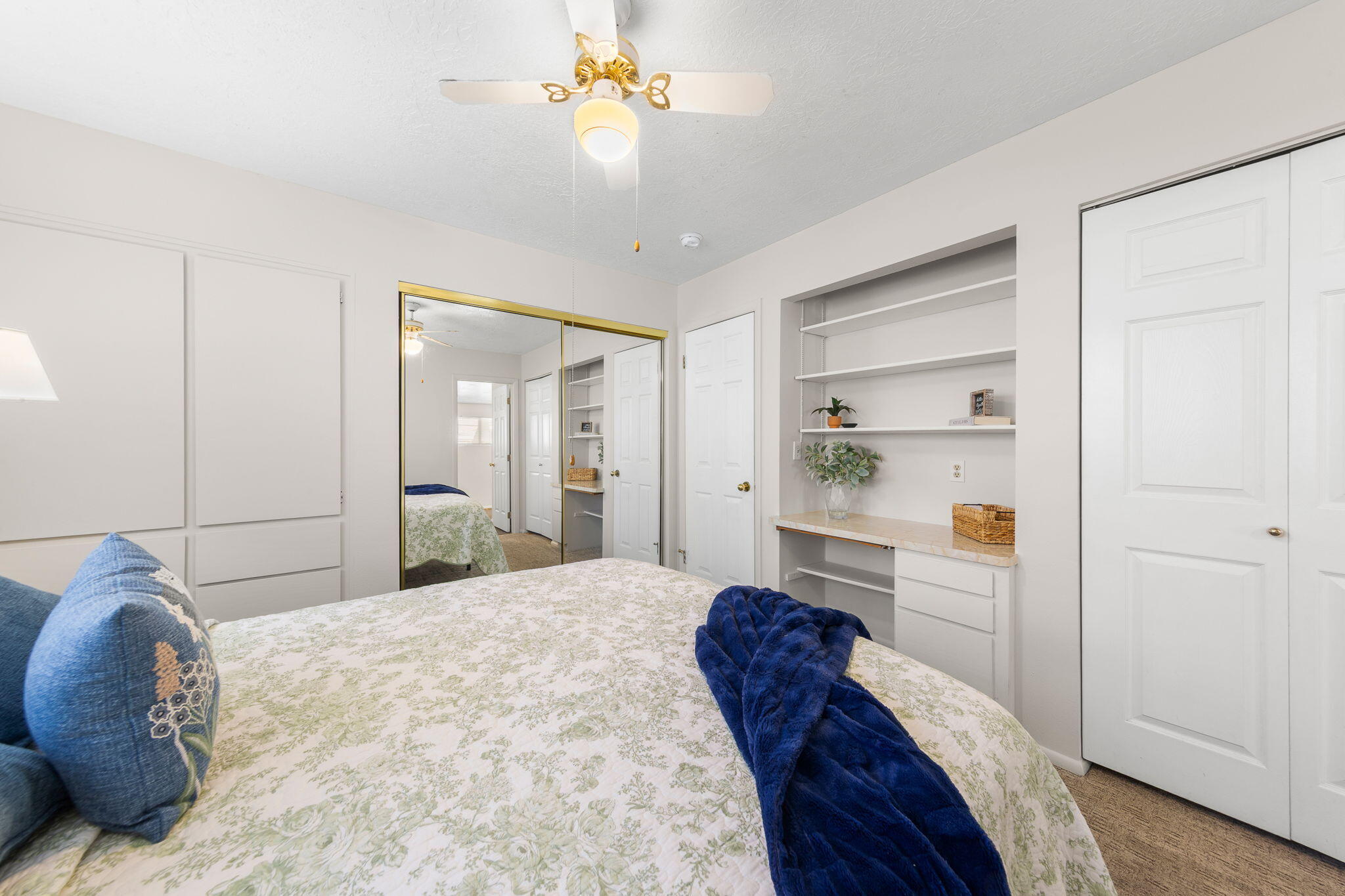 KINGS ROW ESTATES - Residential