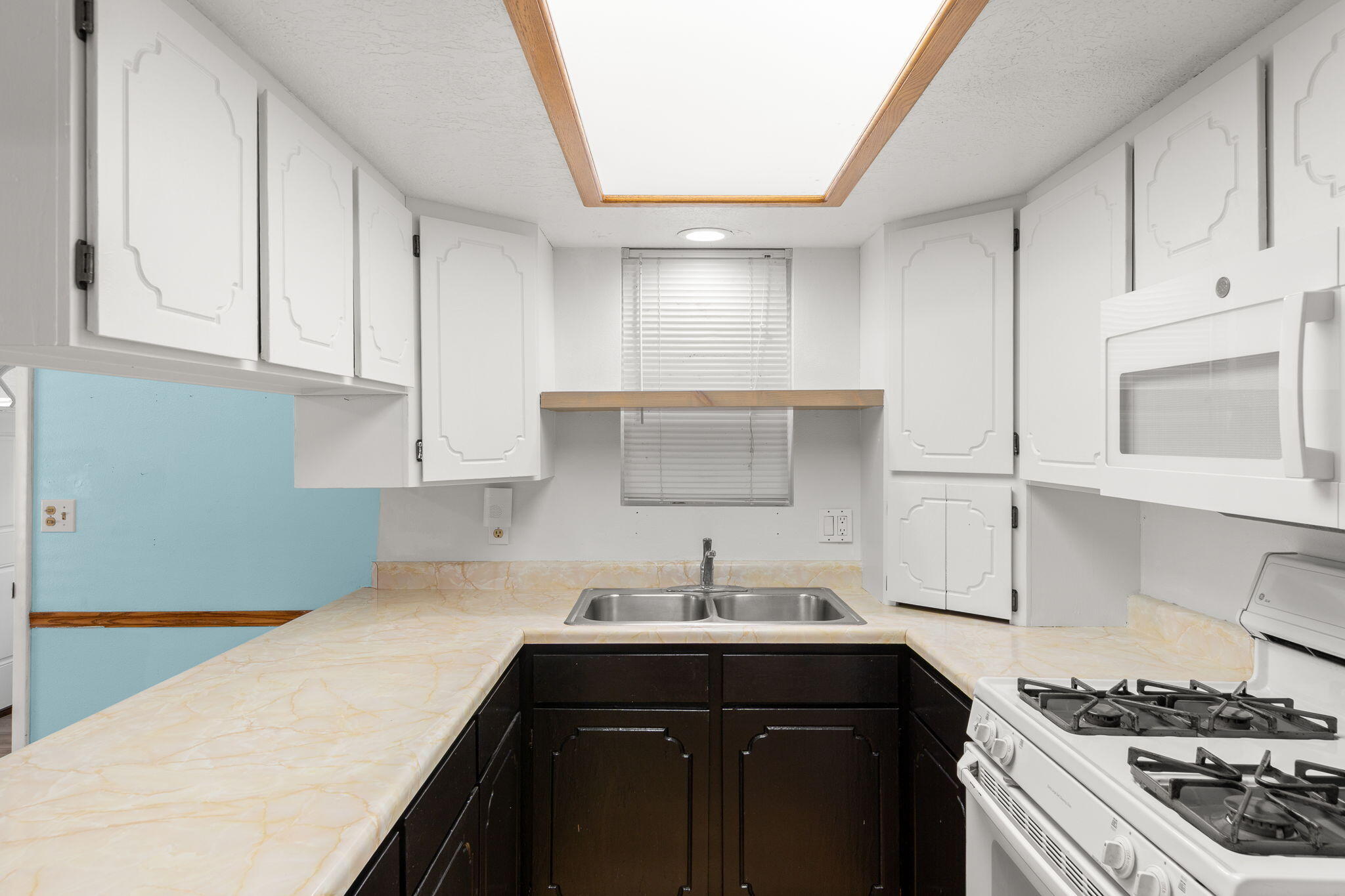 KINGS ROW ESTATES - Residential