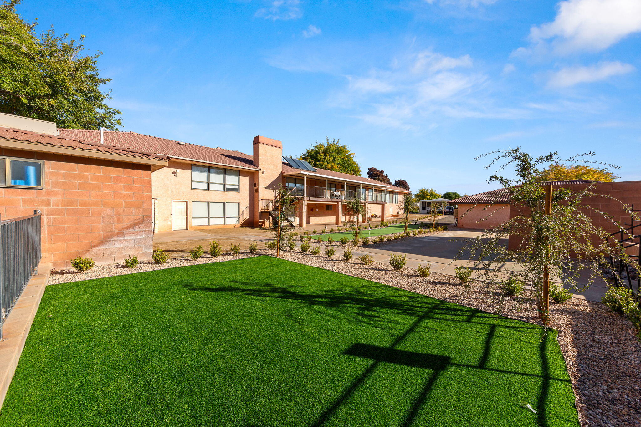 KINGS ROW ESTATES - Residential