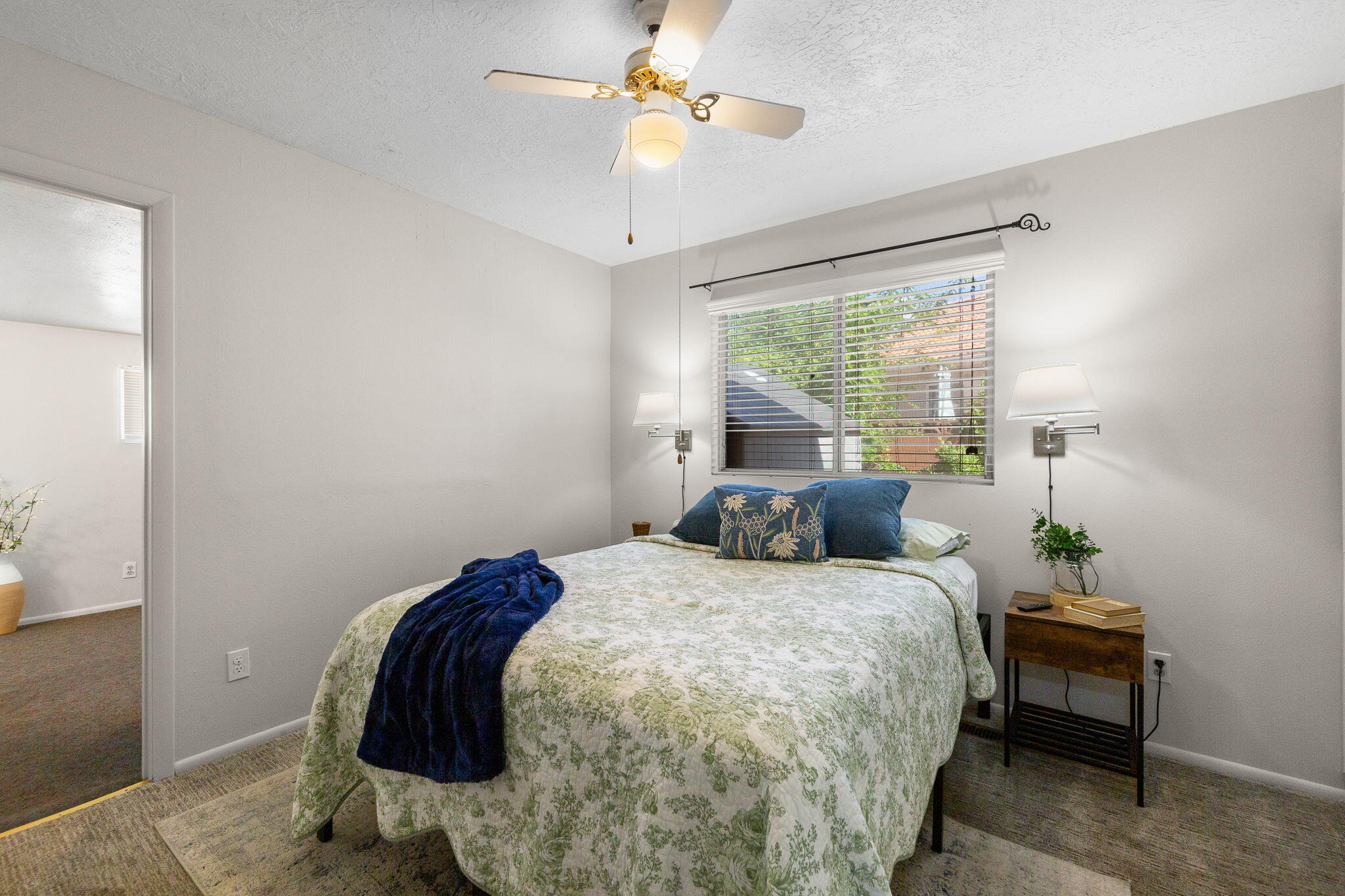 KINGS ROW ESTATES - Residential