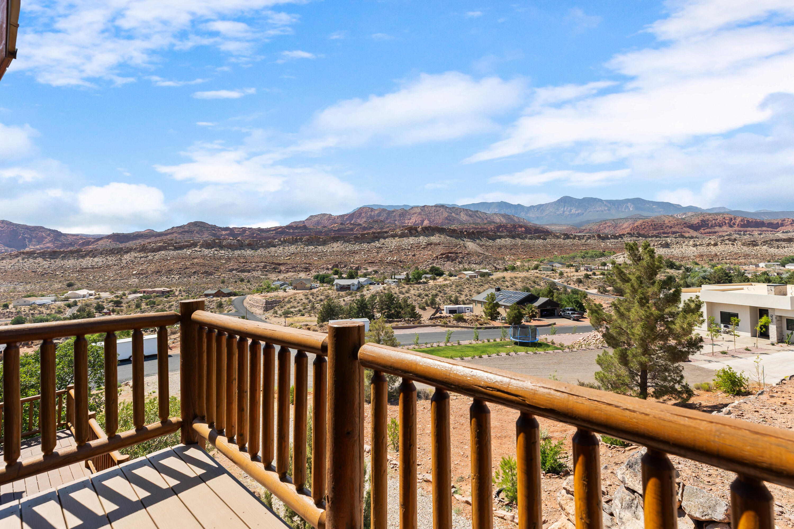 LEEDS TOWNSITE - Residential