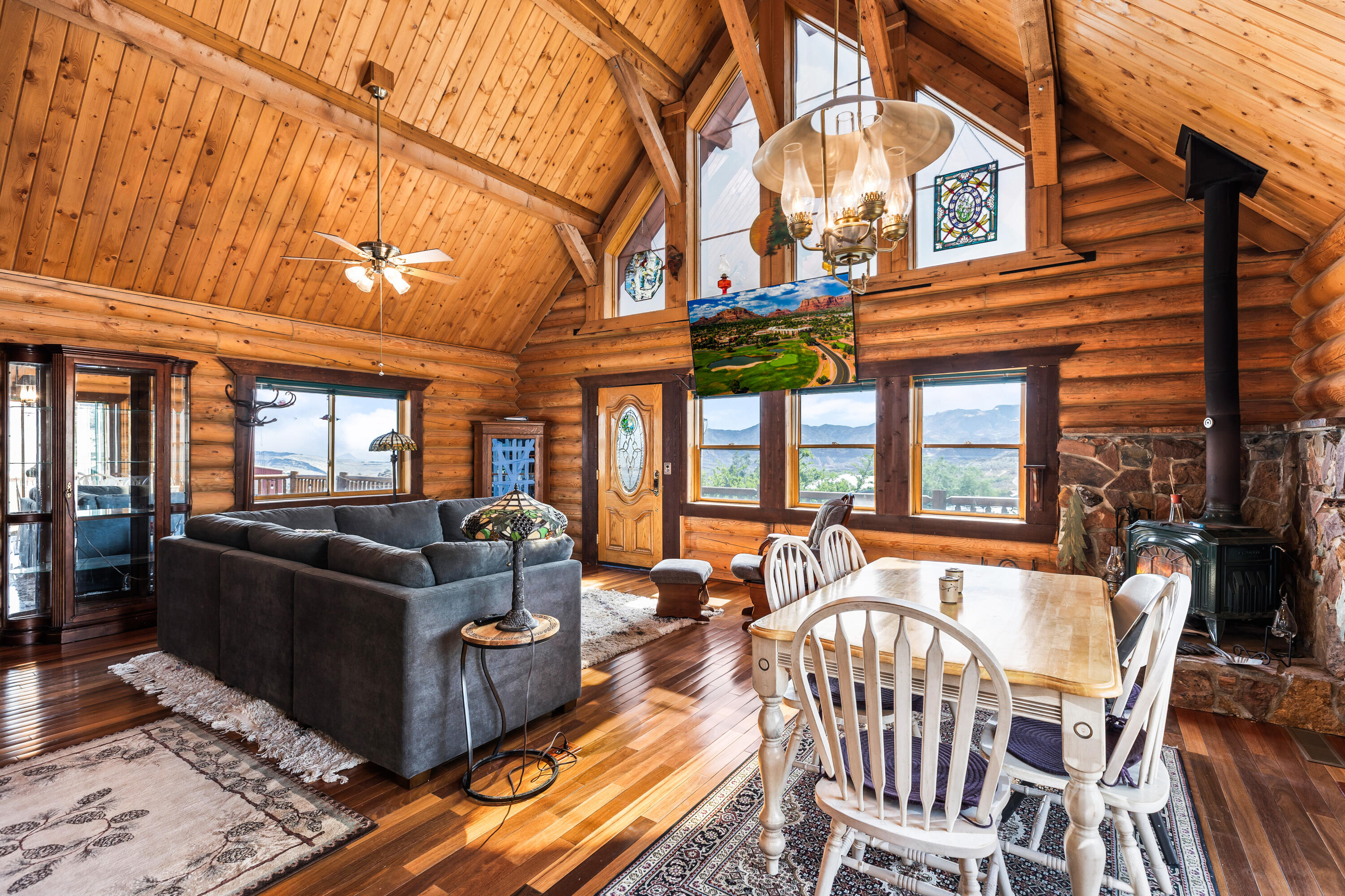 LEEDS TOWNSITE - Residential