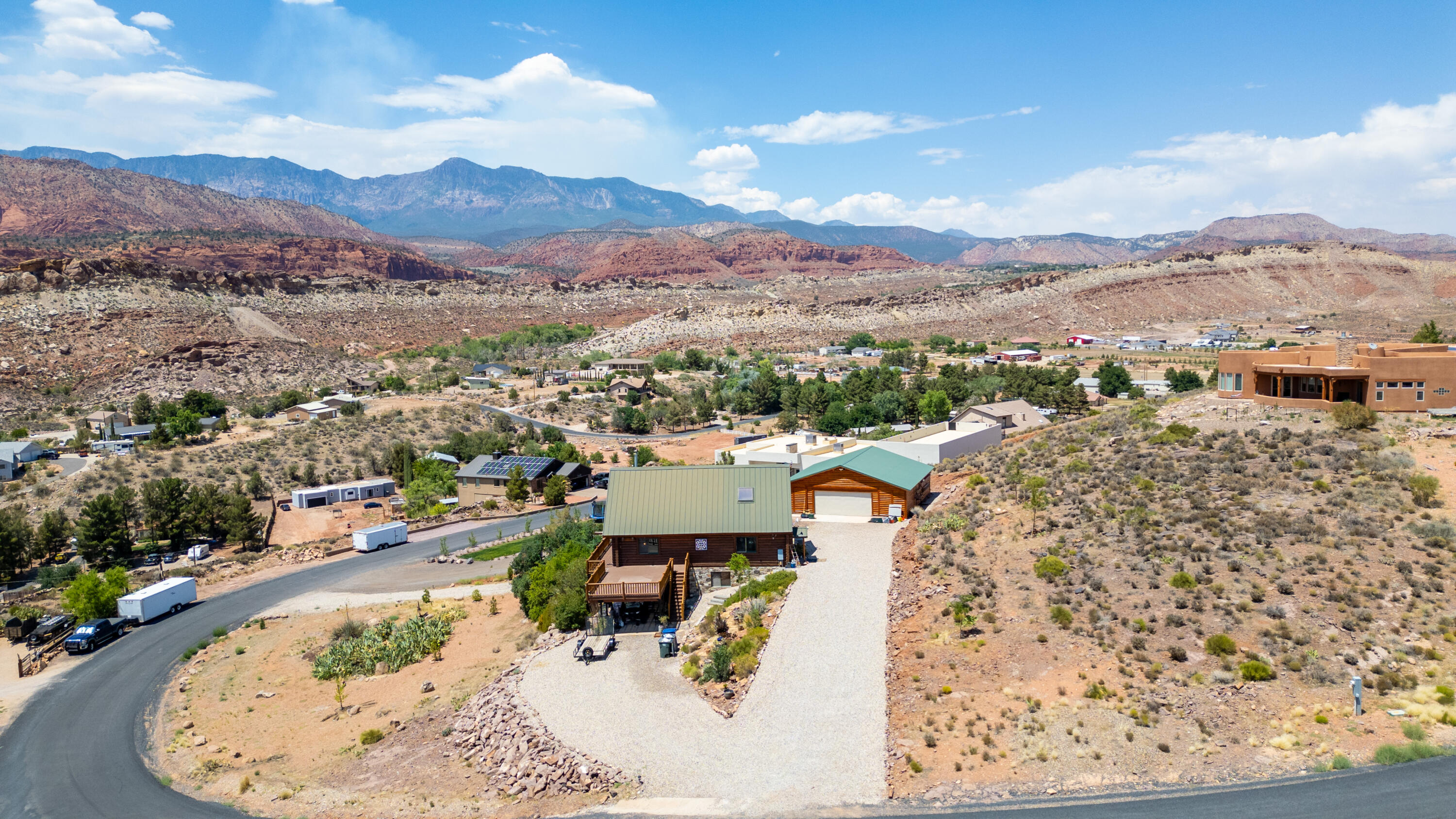 LEEDS TOWNSITE - Residential