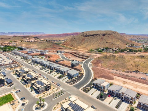 Tiny photo for 868 E DESERT CACTUS DR, Washington, UT 84780 (MLS # 26-273295)