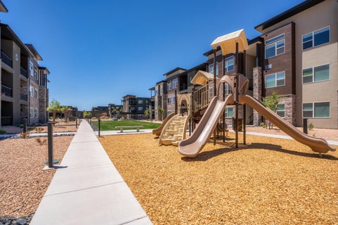 Tiny photo for 868 E DESERT CACTUS DR, Washington, UT 84780 (MLS # 26-273295)