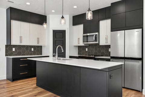 Tiny photo for 868 E DESERT CACTUS DR, Washington, UT 84780 (MLS # 26-273295)