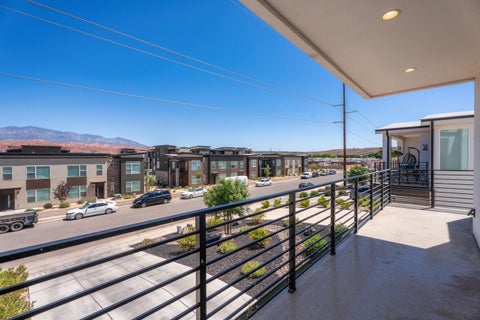 Tiny photo for 868 E DESERT CACTUS DR, Washington, UT 84780 (MLS # 26-273295)