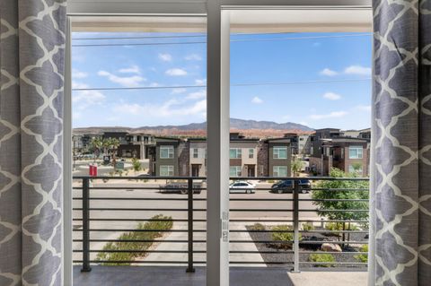 Tiny photo for 868 E DESERT CACTUS DR, Washington, UT 84780 (MLS # 26-273295)