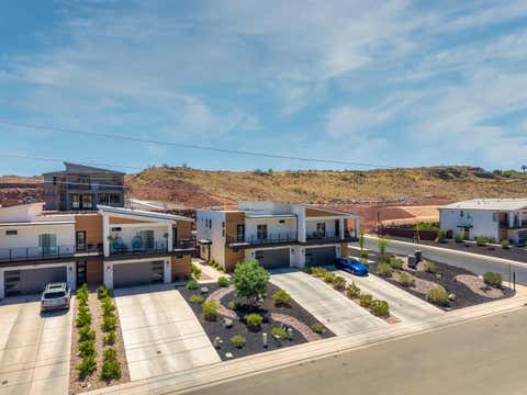Tiny photo for 868 E DESERT CACTUS DR, Washington, UT 84780 (MLS # 26-273295)