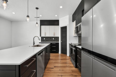 Tiny photo for 868 E DESERT CACTUS DR, Washington, UT 84780 (MLS # 26-273295)