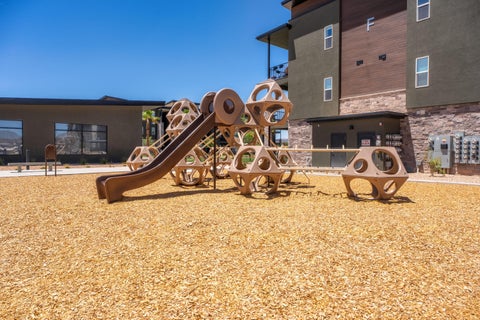 Tiny photo for 868 E DESERT CACTUS DR, Washington, UT 84780 (MLS # 26-273295)