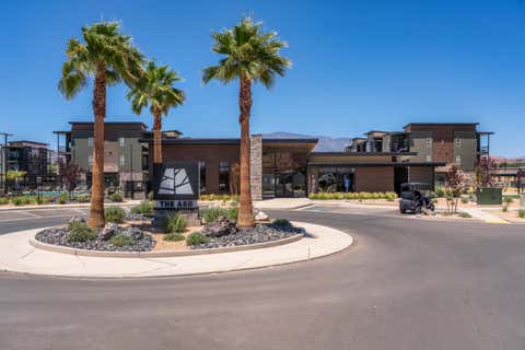 Tiny photo for 868 E DESERT CACTUS DR, Washington, UT 84780 (MLS # 26-273295)