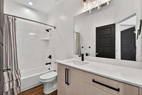 Tiny photo for 868 E DESERT CACTUS DR, Washington, UT 84780 (MLS # 26-273295)