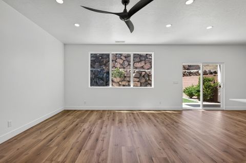 Tiny photo for 868 E DESERT CACTUS DR, Washington, UT 84780 (MLS # 26-273295)
