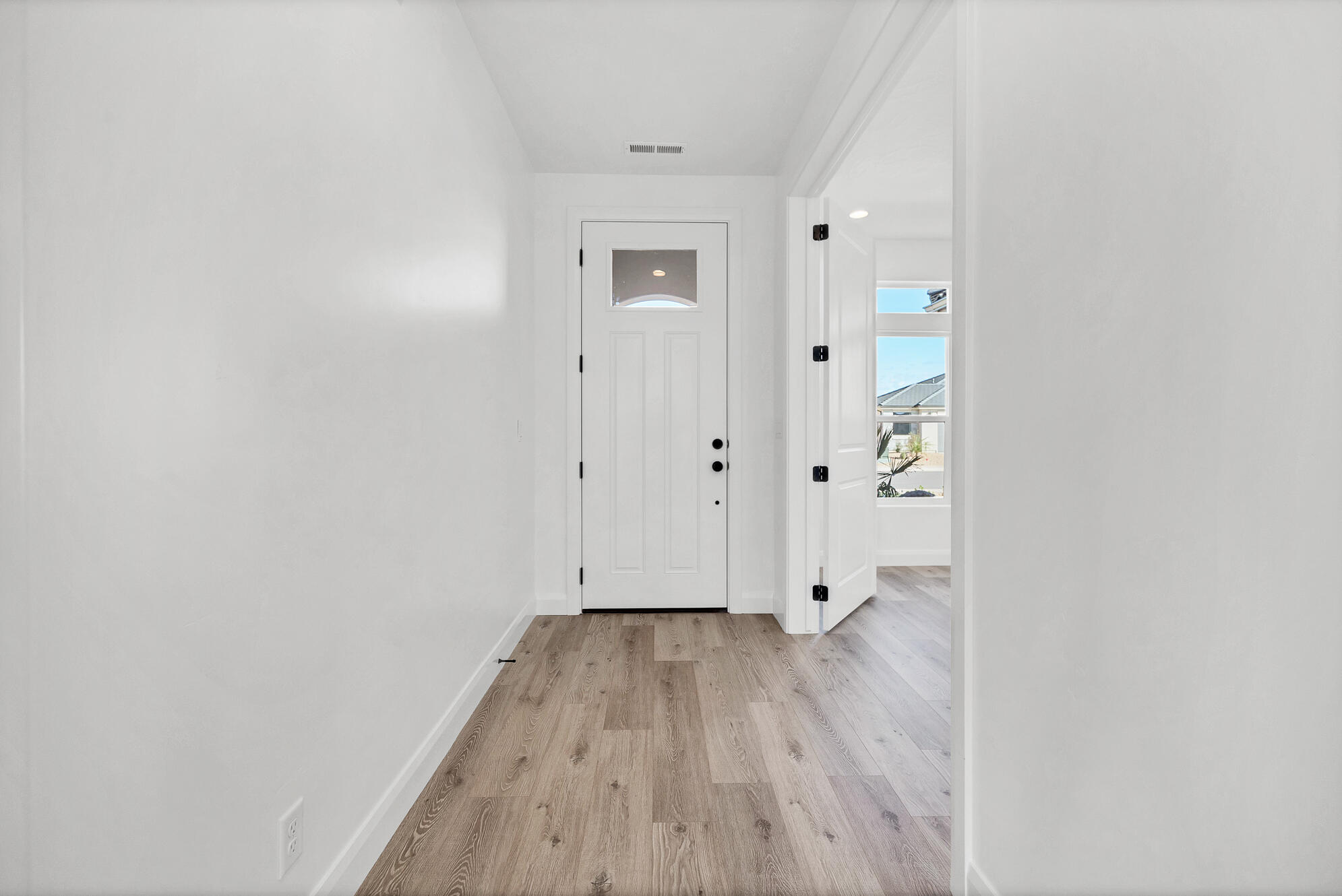 LAKESIDE AT DESERT SANDS - Residential