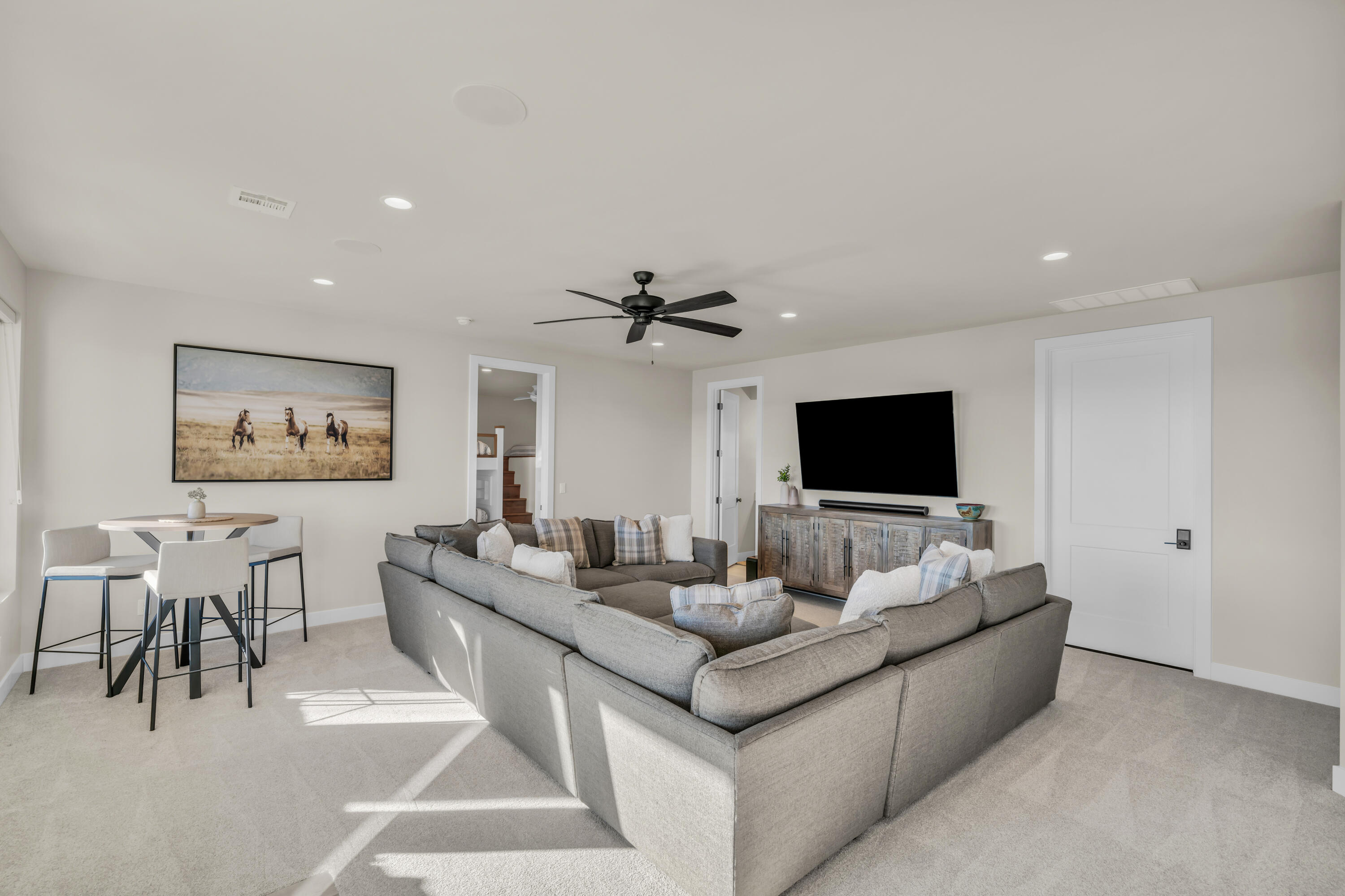 LEDGES OF ST GEORGE - Residential