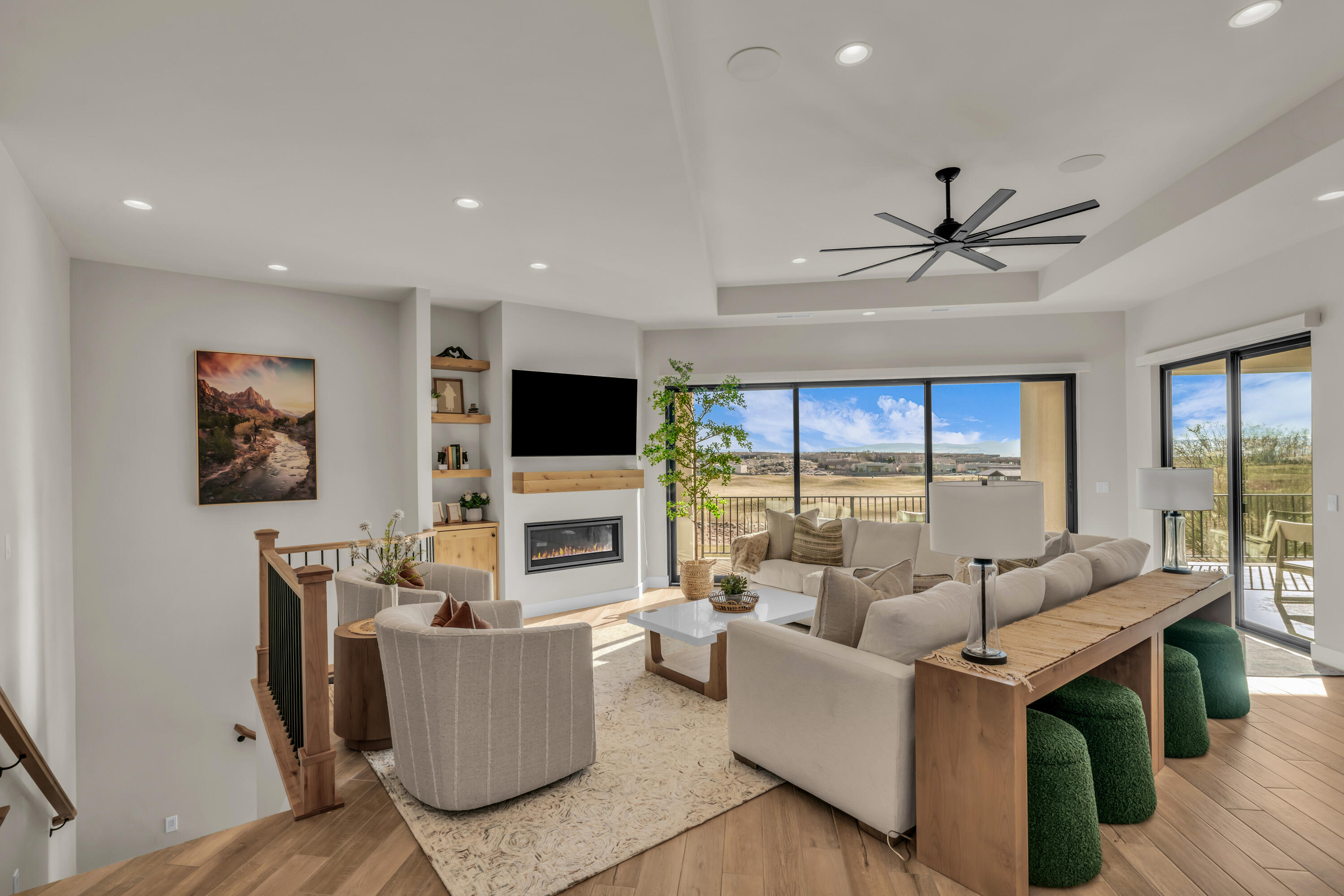 LEDGES OF ST GEORGE - Residential