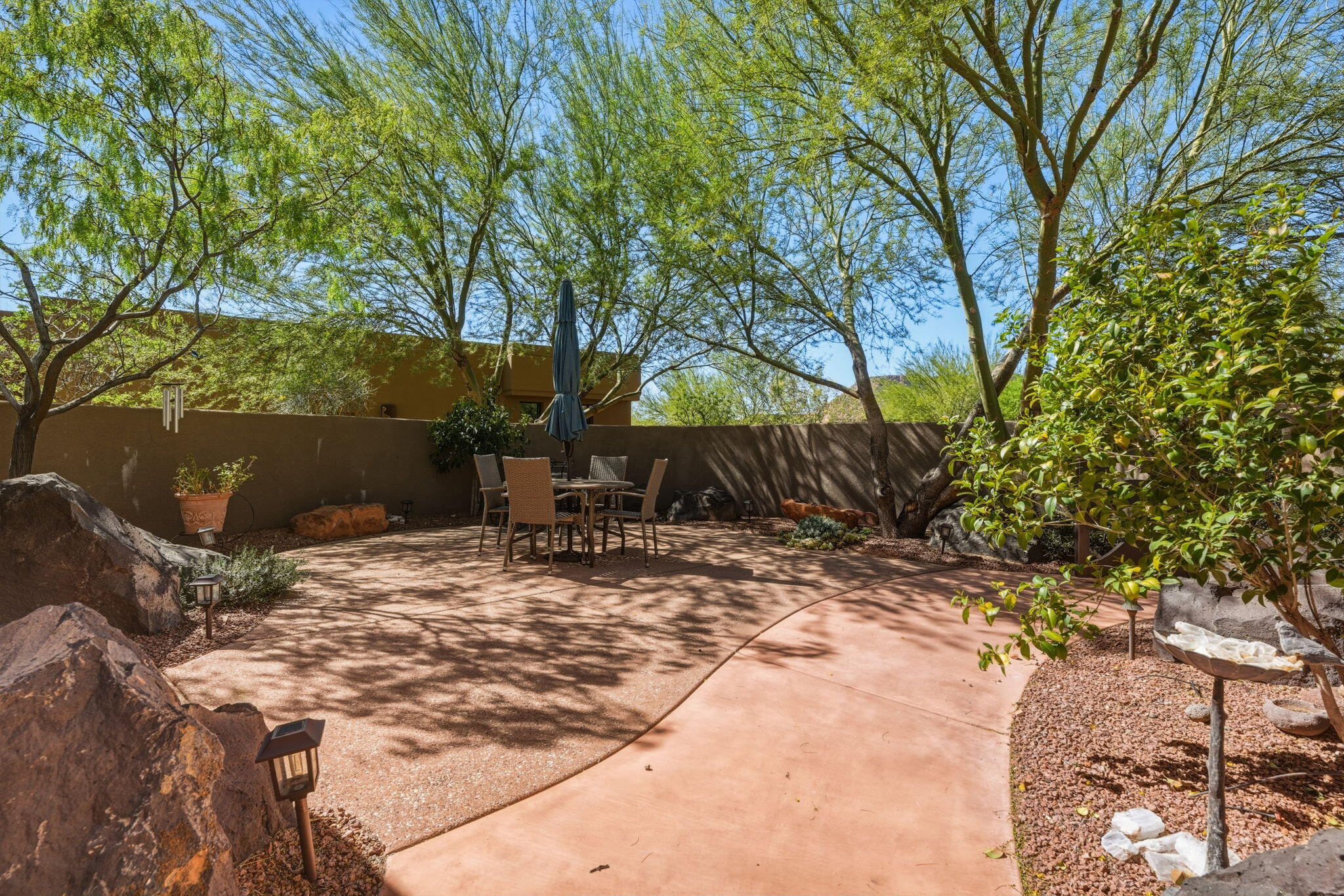 KACHINA SPRINGS EAST AT ENTRADA - Residential
