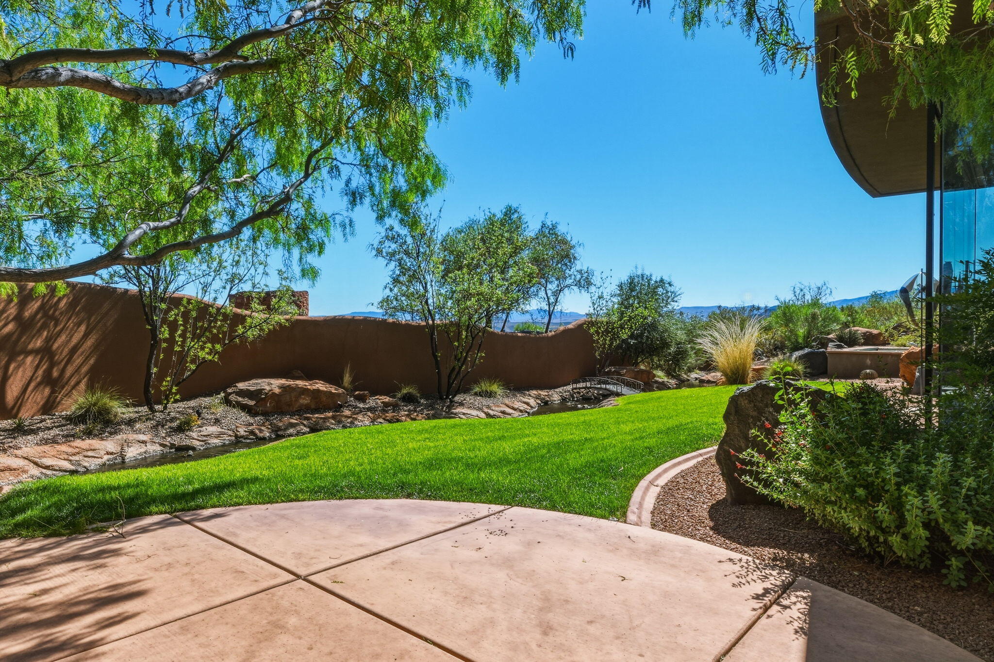 KACHINA SPRINGS EAST AT ENTRADA - Residential