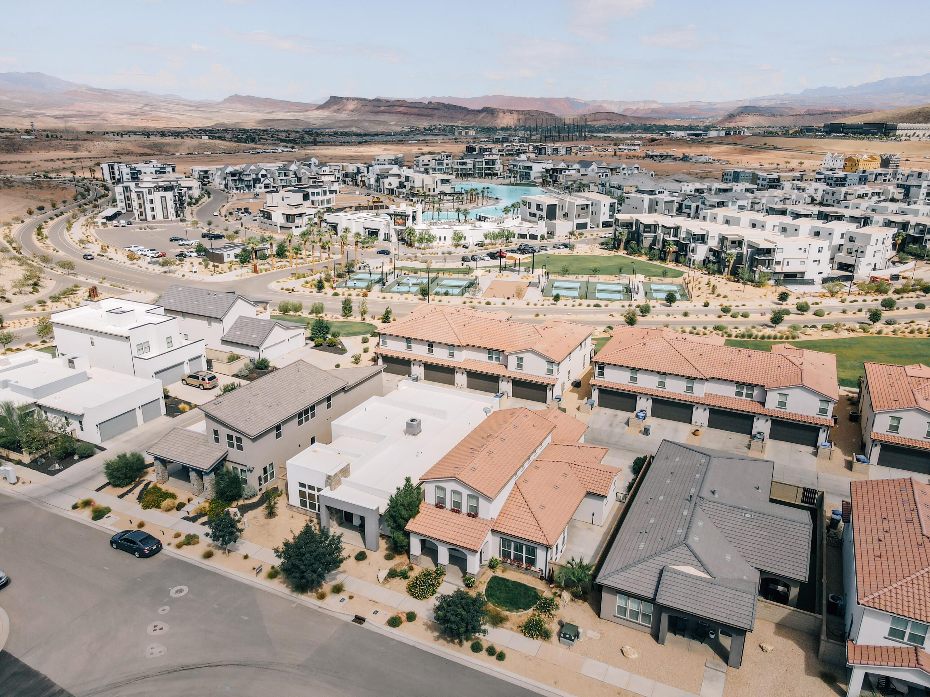 AUBURN HILLS - Residential