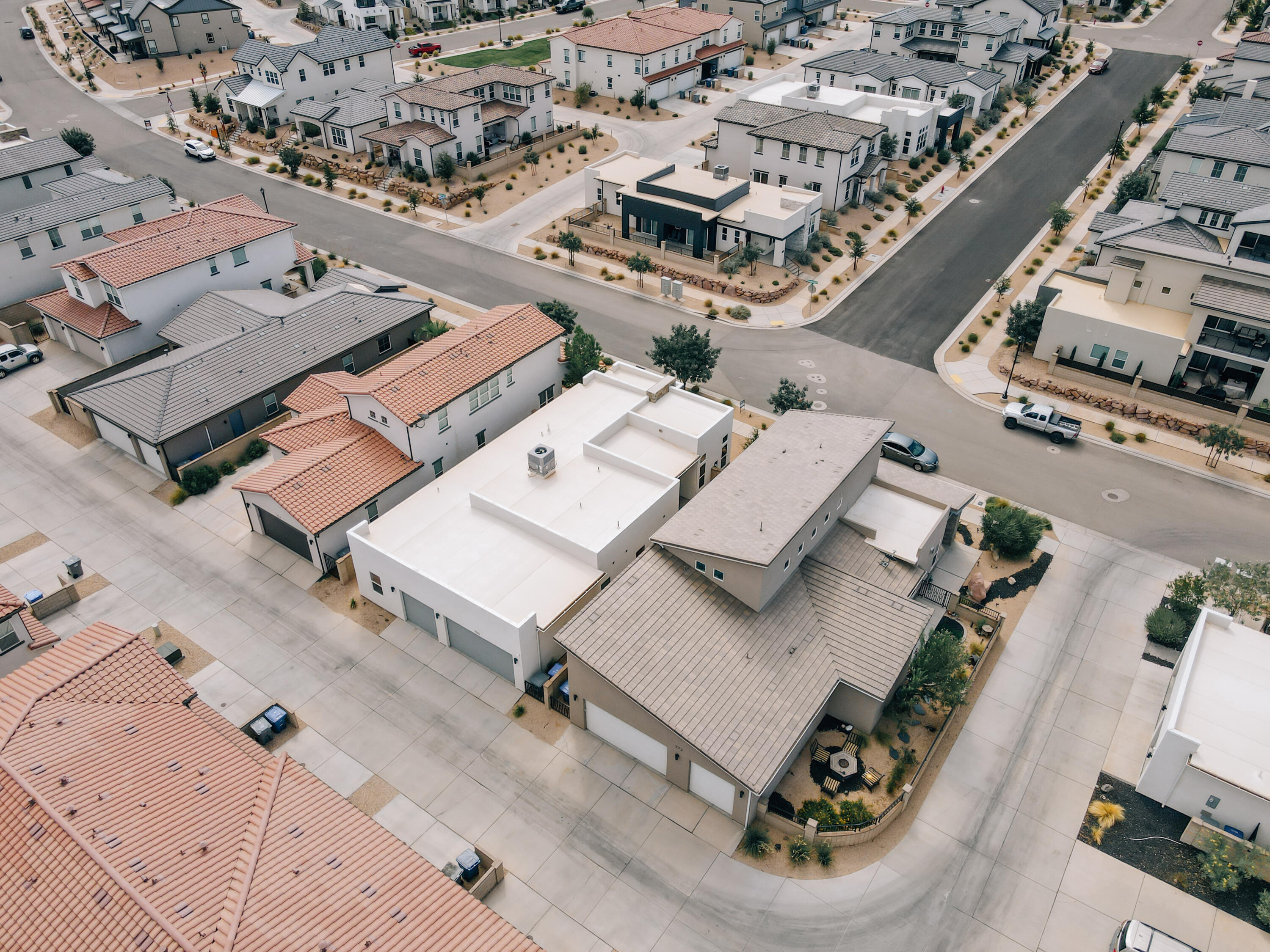 AUBURN HILLS - Residential