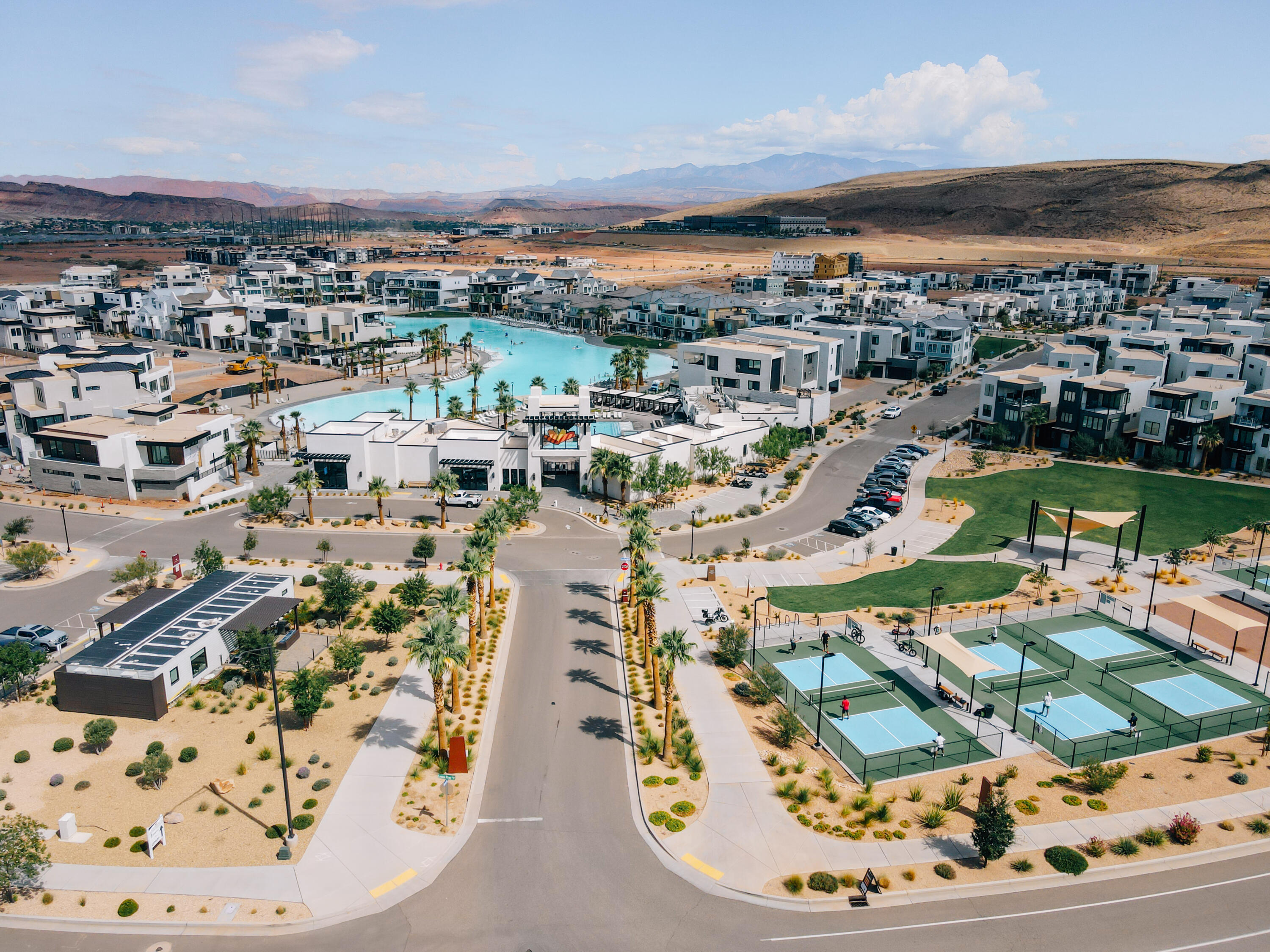 AUBURN HILLS - Residential