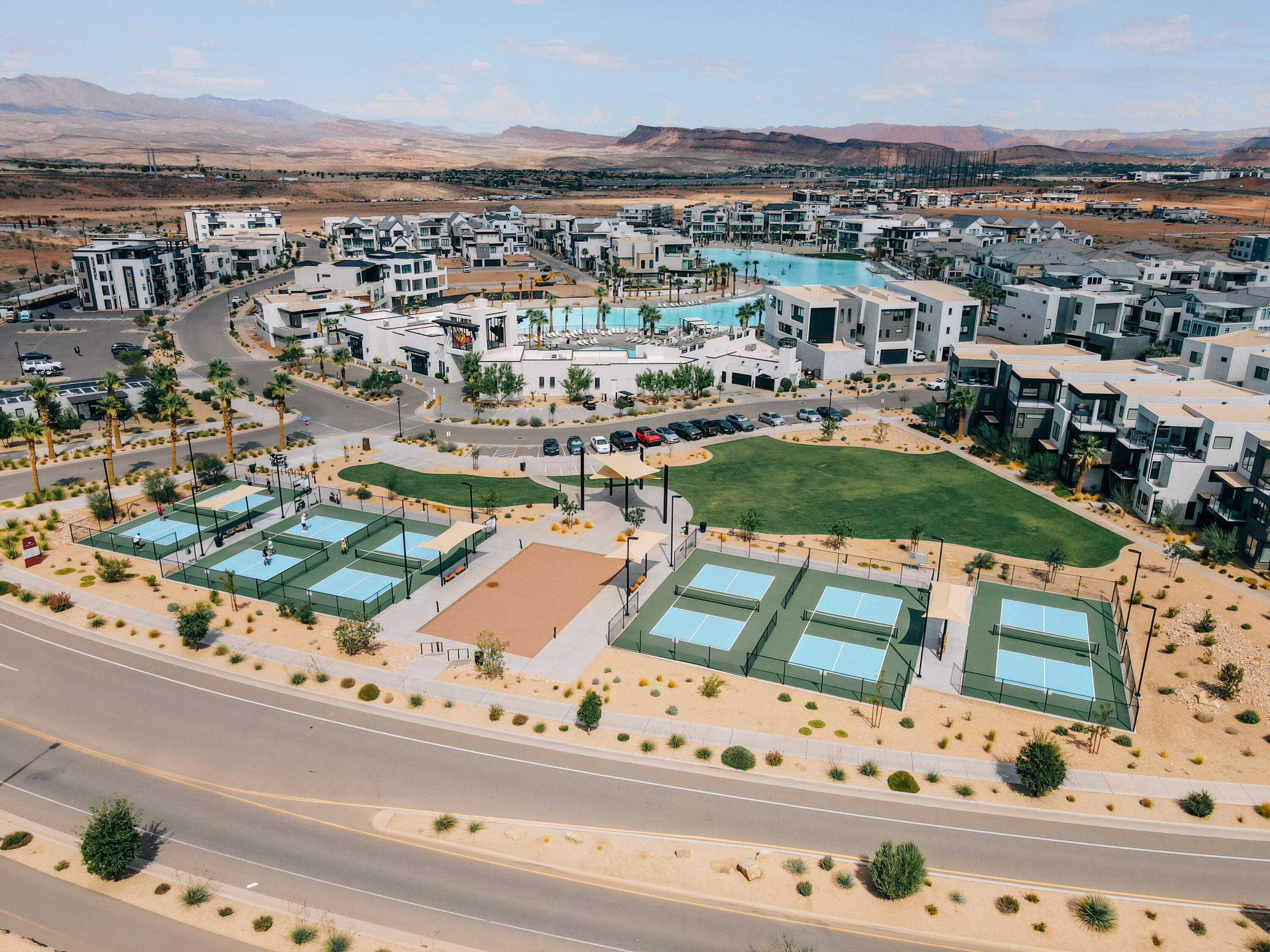 AUBURN HILLS - Residential