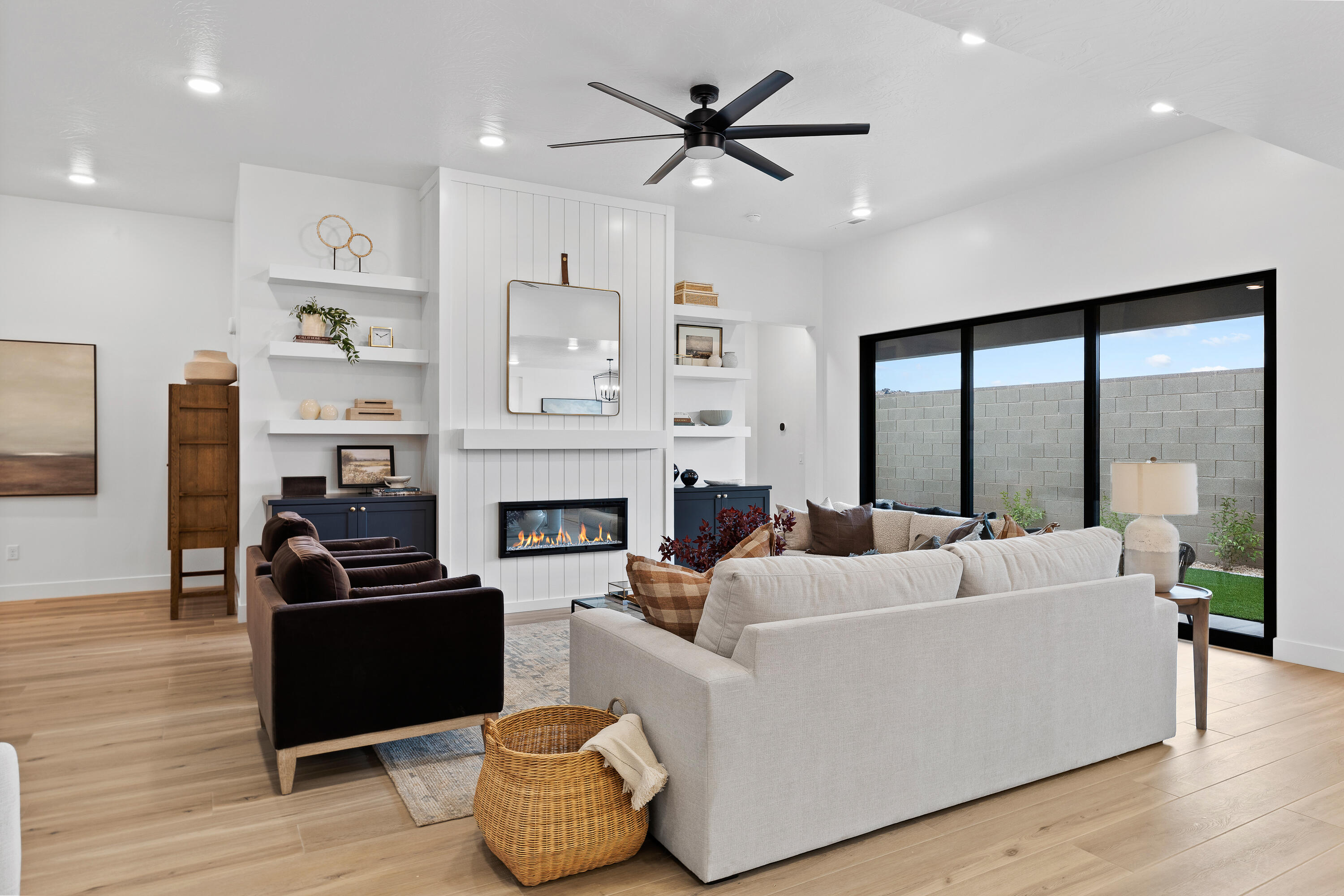 SANDS COVE - Residential