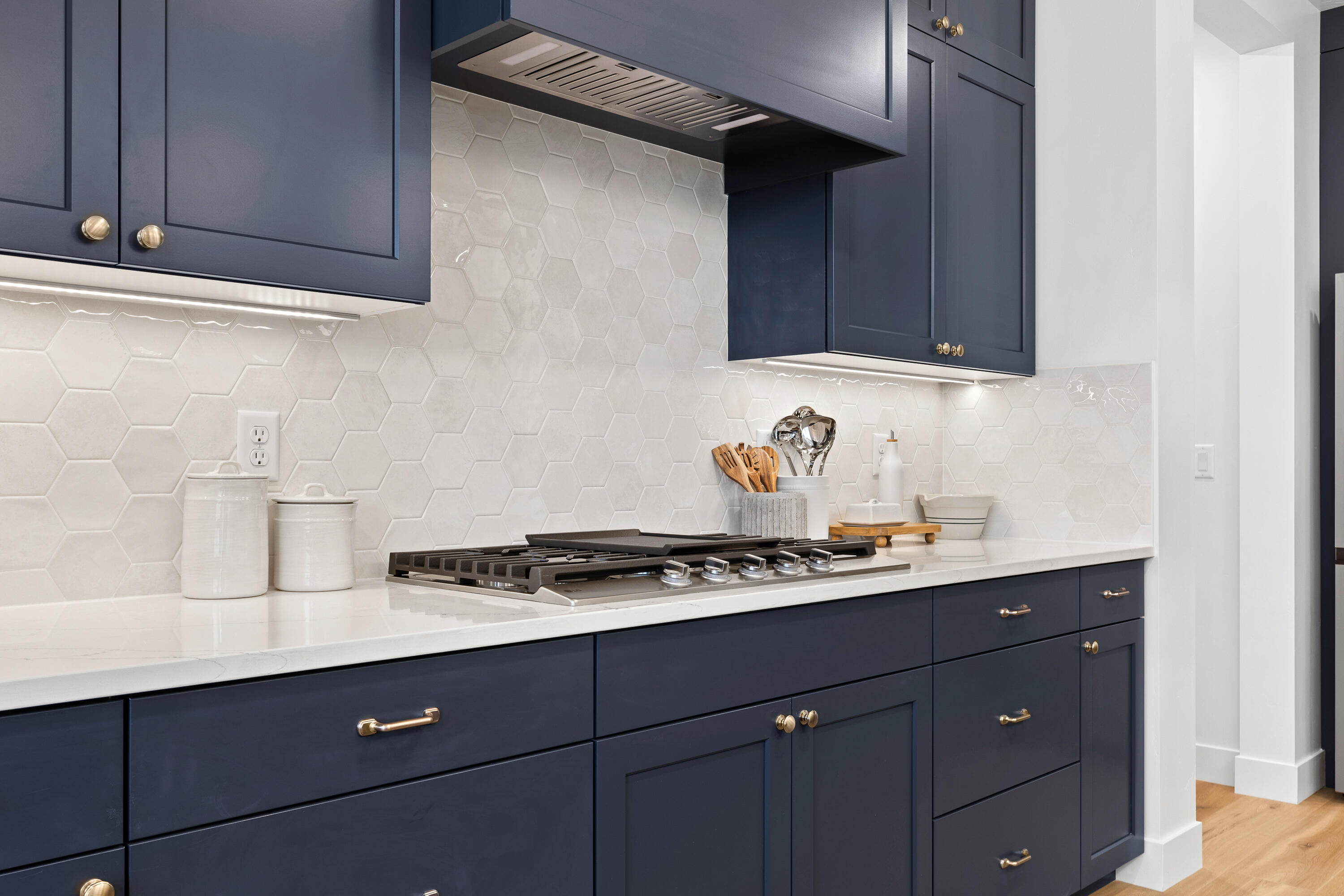 SANDS COVE - Residential