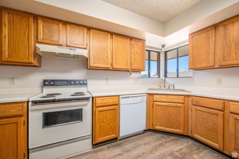 Tiny photo for 840 S 400 E #45, Saint George, UT 84770 (MLS # 25-266267)