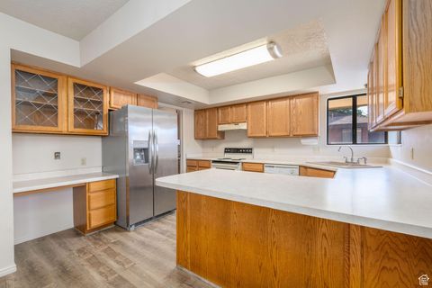 Tiny photo for 840 S 400 E #45, Saint George, UT 84770 (MLS # 25-266267)