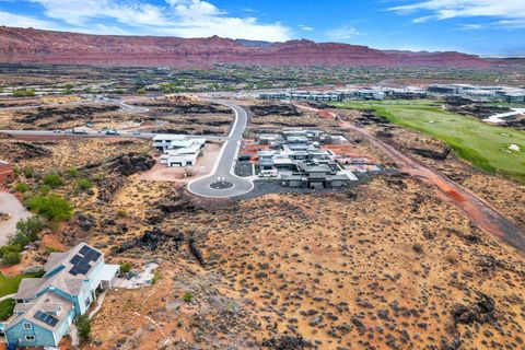 Tiny photo for 1158 E Redspire Pass, Ivins, UT 84738 (MLS # 26-271387)